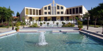 Parcemasa implanta un modelo de autoservicio en el cementerio de San Gabriel ante el cese de actividad de la empresa concesionaria de la cafetería