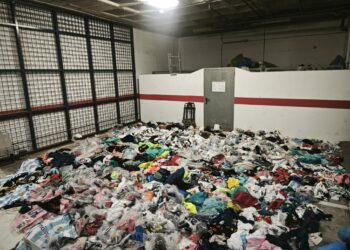 Operación policial en Torremolinos y Benalmádena: intervenidos 2.300 artículos de venta ambulante ilegal