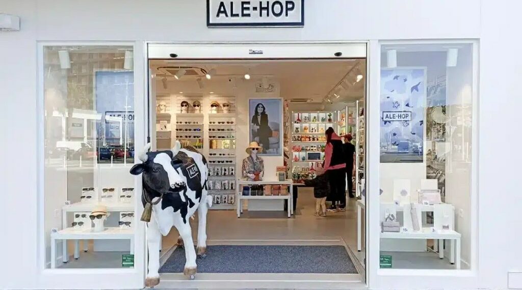 Detenidos dos adultos y una menor tras un robo con arma blanca en Fuengirola