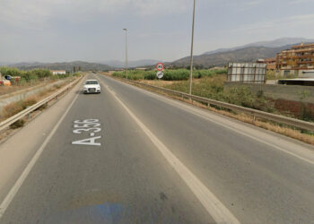 Trágico accidente en Viñuela: fallece un hombre y cuatro mujeres acaban hospitalizadas
