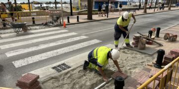 El Ayuntamiento de Fuengirola creará cinco nuevos pasos elevados en diferentes puntos de la ciudad para reforzar la seguridad vial