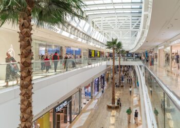 Miramar y Cruz Roja promueven la vuelta al cole solidaria con la campaña ‘Schooll4all’