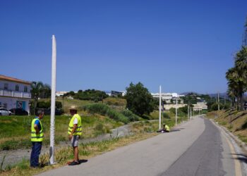 El plan especial de Estepona para dotar de alumbrado a zonas del extrarradio suma otras trece calles