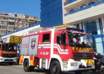 Desalojan el Hotel Yaramar de Fuengirola por un incendio que se ha saldado sin heridos