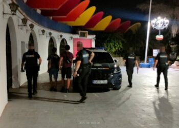 Dos gibraltareños de 16 años asaltan durante la madrugada el parque de atracciones Tivoli