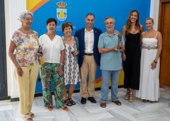 Benalmádena reconoce la trayectoria del Cineclub Más Madera, premiado con la Biznaga de Plata del Festival de Málaga