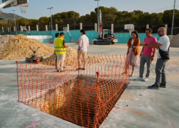 Comienza en Torremolinos la construcción de una cubierta para la pista exterior de patinaje