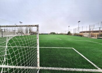 El campo José Antonio Gallardo ya se encuentra disponible para su uso tras la finalización de las actuaciones de renovación del césped artificial