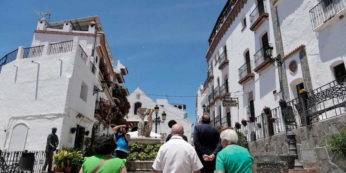 El interior de Andalucía recibe 6,8 millones de turistas en 2024, un 5,6% más, y recupera el nivel prepandemia