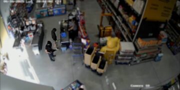Cae en Málaga una banda de atracadores de supermercados que empleaba machetes y fusiles simulados