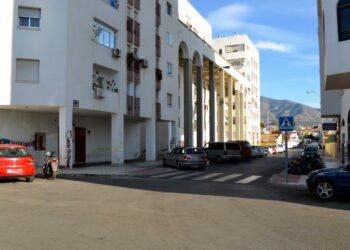 La Policía incauta un arma de fuego y un táser tras un conflicto entre dos familias en Fuengirola