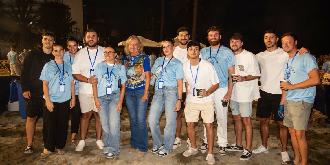 Marbella se vuelca con su Moraga Popular para reivindicar al sector turístico