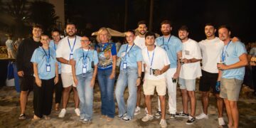 Marbella se vuelca con su Moraga Popular para reivindicar al sector turístico