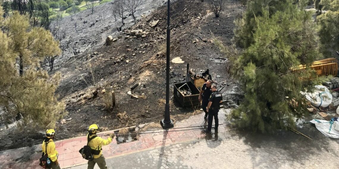 Estabilizado el incendio forestal declarado en Benalmádena