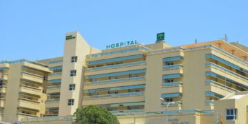 Herido un joven tras ser agredido con un vaso en plena pelea en San Pedro Alcántara