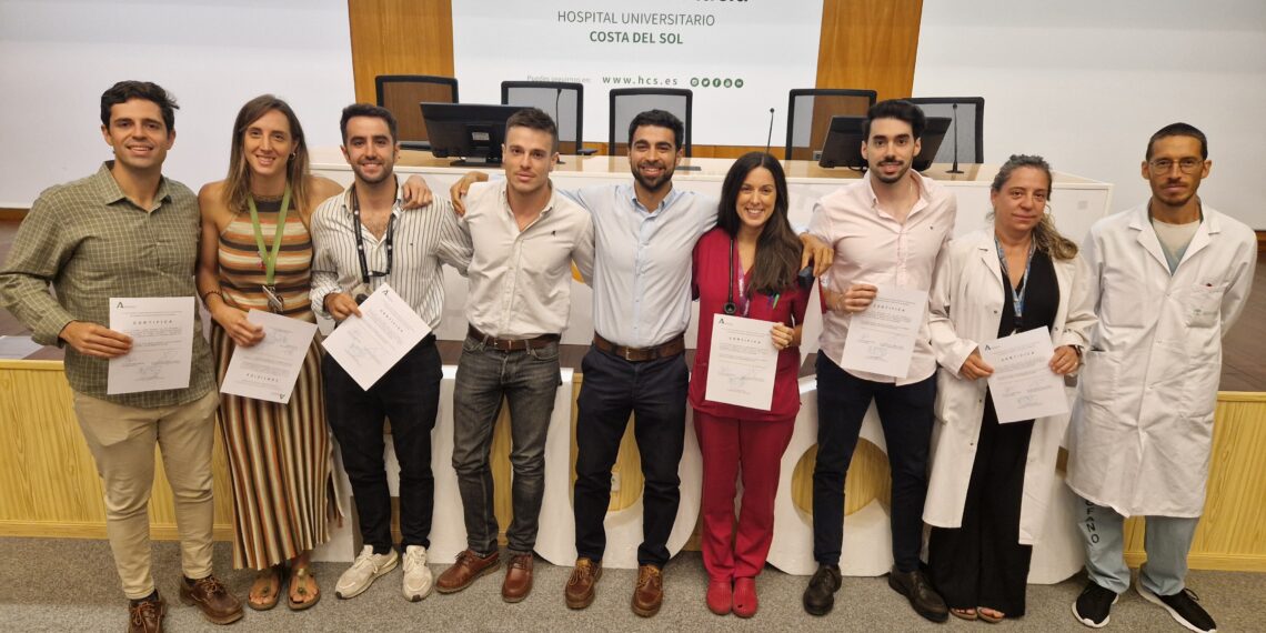 El Hospital Universitario rinde homenaje a los ocho especialistas internos residentes que finalizan su formación en septiembre