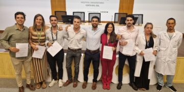 El Hospital Universitario rinde homenaje a los ocho especialistas internos residentes que finalizan su formación en septiembre