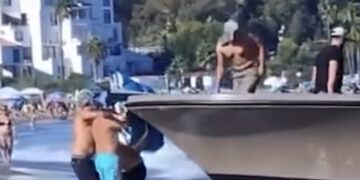 Casares exige más efectivos de la Guardia Civil tras la descarga de droga en una de sus playas