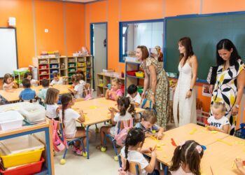 Estepona invierte más de 250.000 euros en la puesta a punto de los centros educativos
