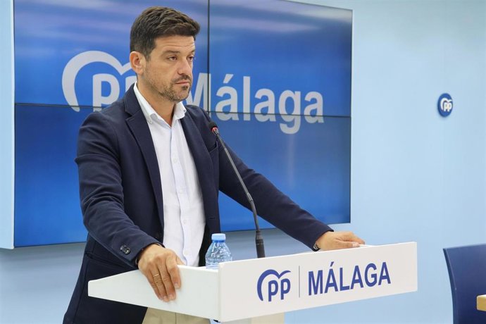 El PP reivindica su modelo económico y de gestión «con municipios saneados» frente a la «doble deuda del PSOE»