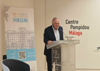 Pedro Piqueras llena el Pompidou Málaga en una nueva sesión de Talks HRUM
