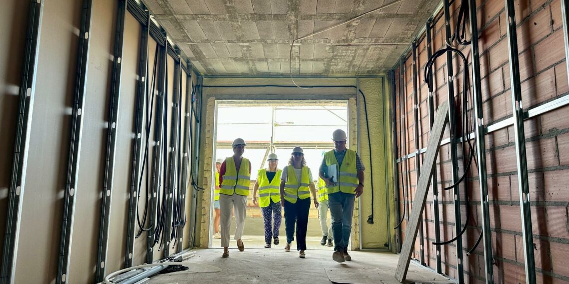 Las Viviendas de Apoyo Municipal de Carvajal para jóvenes y familias de Fuengirola alcanzan ya el 60% de ejecución