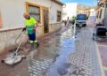 Fuengirola pone en marcha un plan de limpieza intensiva con disco en los barrios y zonas de mayor afluencia