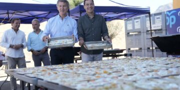 Feijóo se compromete a hacer un «contrato» con Andalucía antes de las generales para acabar con el «maltrato» de Sánchez