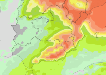 El tiempo cambiará con la estación: probabilidad de lluvia en Málaga para el domingo