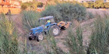 Torremolinos lleva a cabo la limpieza de arroyos e imbornales ante la llegada de las lluvias otoñales