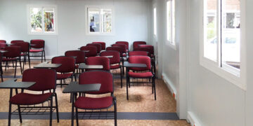 La Junta ha retirado en Málaga 40 aulas prefabricadas de centros públicos desde 2019