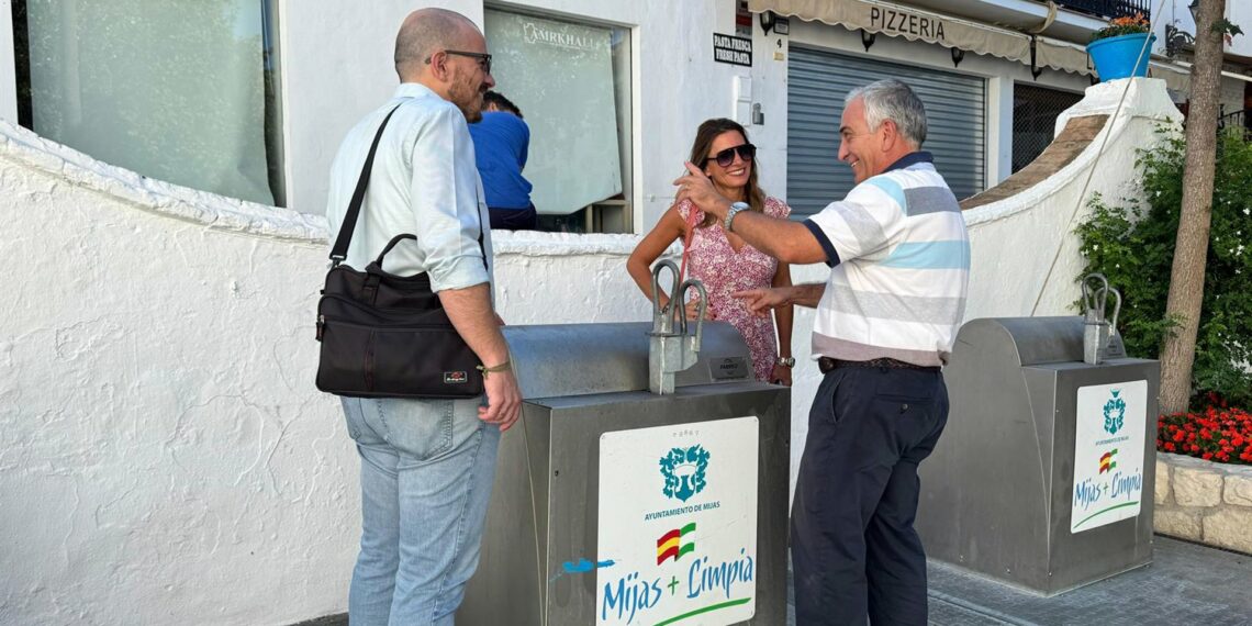 Mijas pide civismo para mantener las calles limpias durante el verano