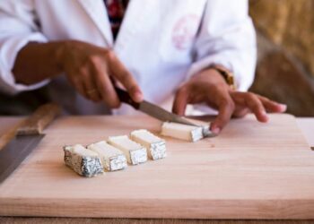 Torremolinos acoge un curso de ‘fromelier’ para formar a especialistas de quesos en la restauración