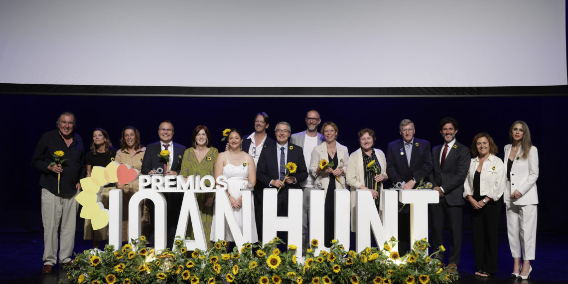 El Club de Leones de La Cala de Mijas, el Consulado Alemán y el Ayuntamiento de Estepona, premios Joan Hunt de la Diputación y Cudeca