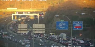 Caos en la A-7: fuertes retenciones en Málaga por vehículos averiados en Ciudad Jardín y Torremolinos