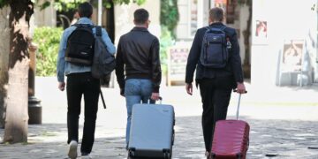 La Junta impedirá la inscripción de viviendas en el Registro de Turismo en municipios con limitaciones urbanísticas