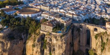 La Junta premia los trabajos que favorecen el desarrollo urbano y territorial sostenible de Andalucía