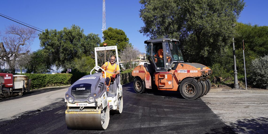 Luz verde al nuevo Plan de Asfaltado de Estepona que priorizará el extrarradio