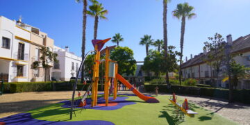 El plan municipal de renovación de los parques infantiles alcanza el 60 por ciento de su ejecución