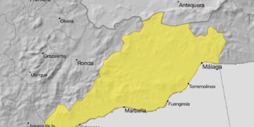 La Aemet activa la alerta amarilla por lluvias para este lunes en la Costa del Sol
