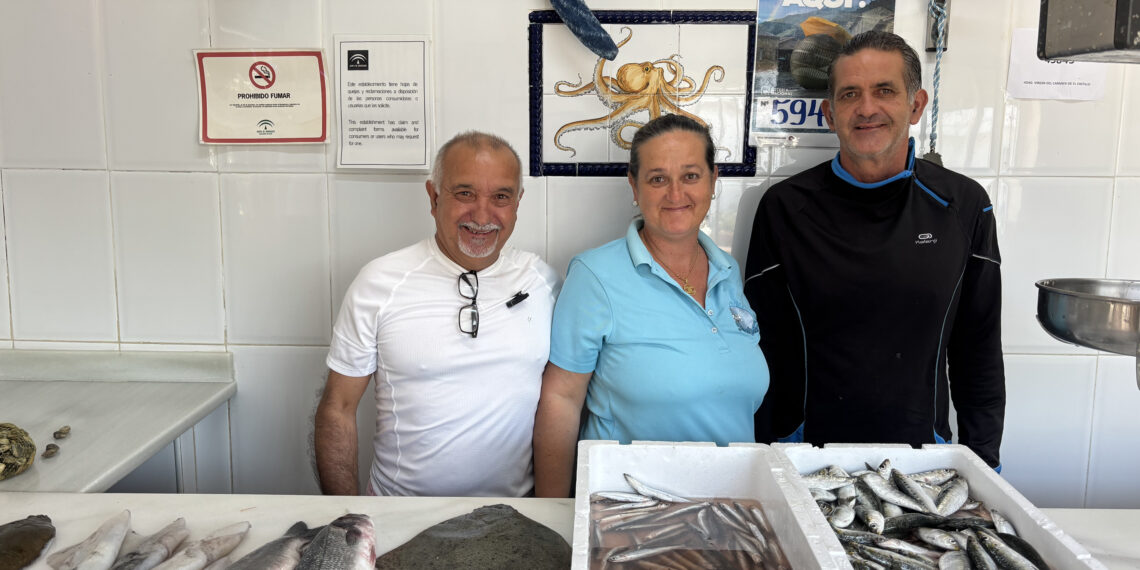 «Humildes, pescadores y trabajadores»: los Dieguichi, 40 años de mar, esfuerzo y corazón en Sabinillas