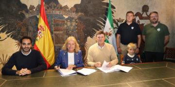 Firmado un convenio con subvención de 50.000 euros para contribuir con el Marbella Rugby Club