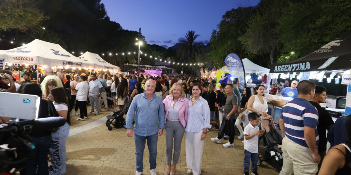 Marbella despide este lunes el Festival de la Hispanidad, punto de encuentro de la gastronomía, la música y las tradiciones