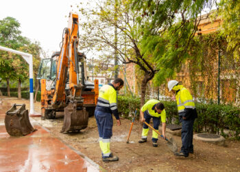 Marbella pone en valor la pista deportiva de Las Medranas con la mejora de la iluminación y la eficiencia energética