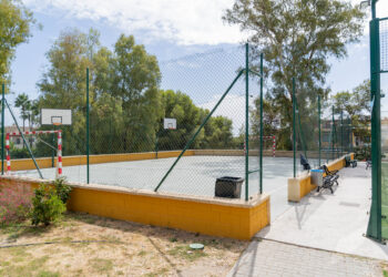 Estepona saca a licitación la construcción de dos nuevas pistas de pádel gratuitas en el extrarradio