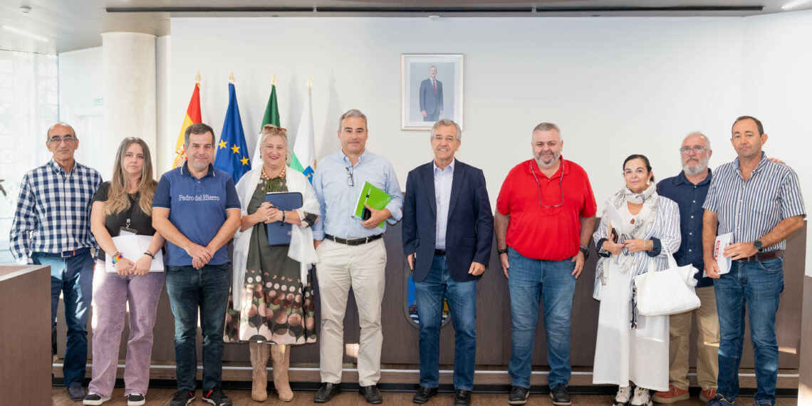 El Ayuntamiento aprueba por unanimidad la Relación de Puestos de Trabajo del personal laboral