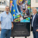 La colorista obra del artista internacional Manuel León protagoniza la nueva exposición al aire libre en la calle Terraza