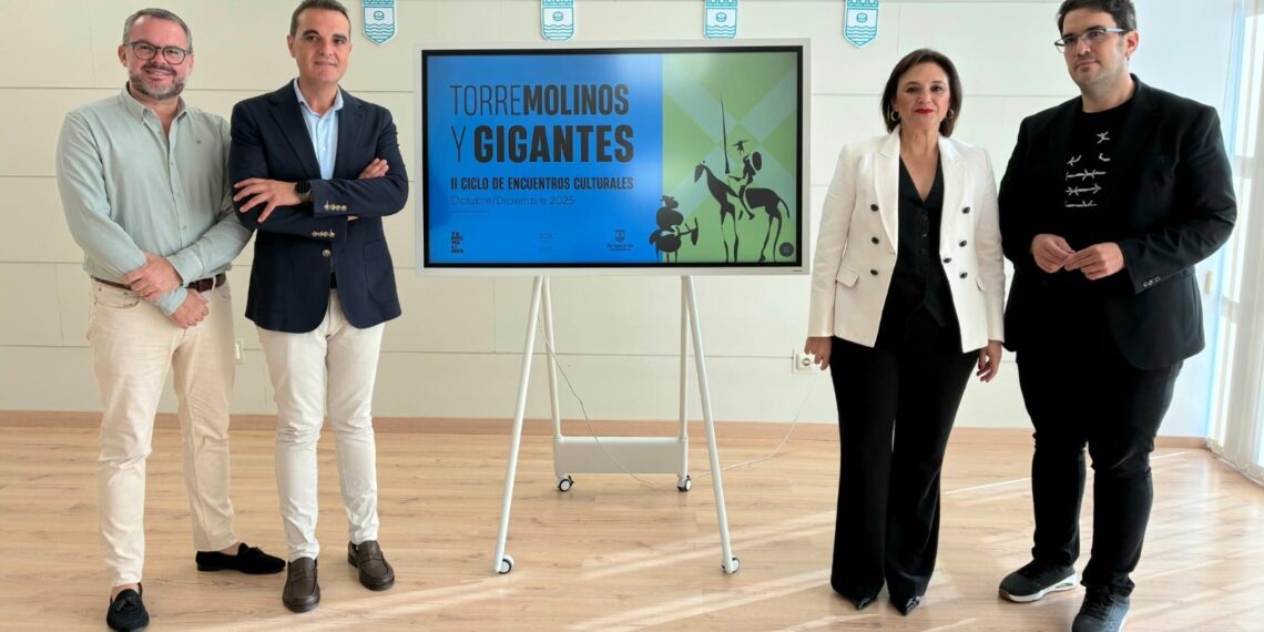 Pedro Piqueras, Irene Villa, Espido Freire y Rosa Montero protagonizan la tercera edición de ‘Torremolinos y Gigantes’