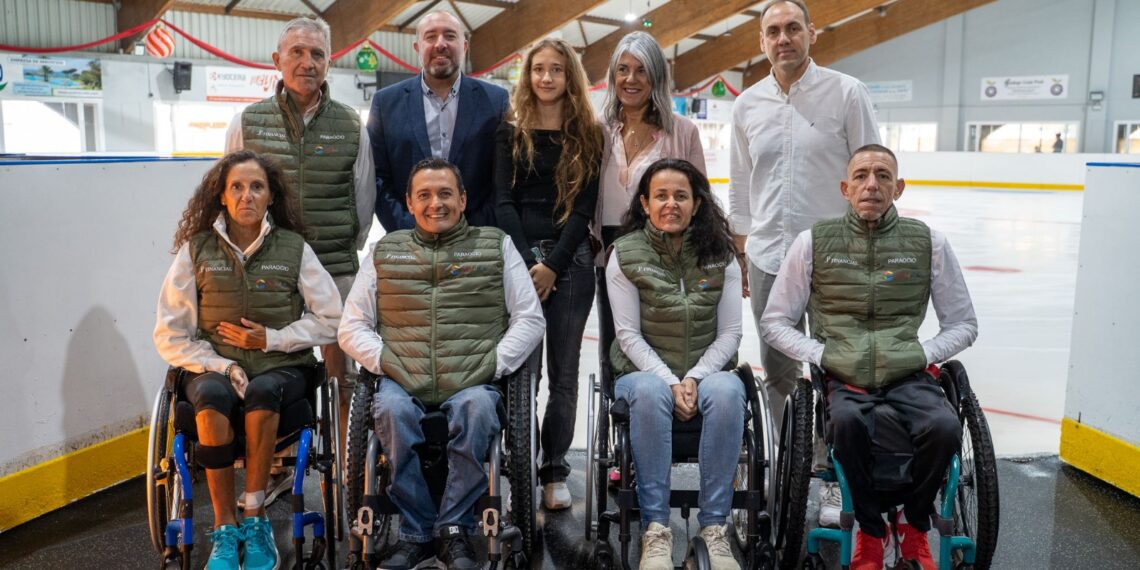 Benalmádena se vuelca con Leonor en la inauguración solidaria de la Pista de Hielo 2025