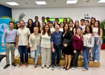 Más de doscientos alumnos de institutos de Torremolinos ha participado en el programa ‘Generación Futura: Emprendimiento Juvenil’